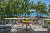 Agincourt Beachfront Apartments - Sea View