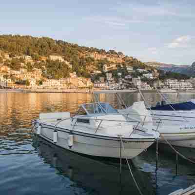 PORTO LUZ - Beautiful duplex apartment with wonderful views over the port of Sóller. Free WIFI. Others