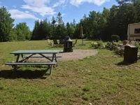 Cedar Vista Motel Hotels in Tobermory