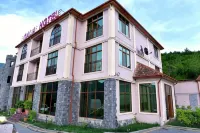 Ruma Qala Hotel Hotels near Sheki Khan's Palace