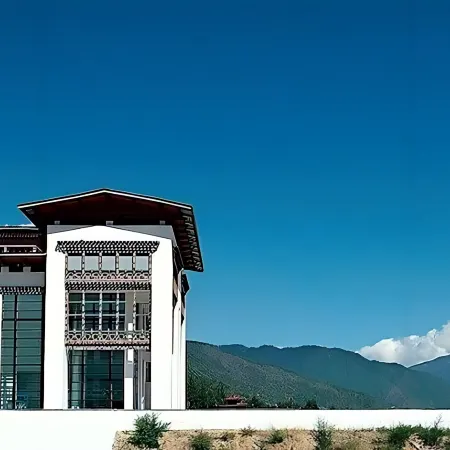 Hotel Amodhara