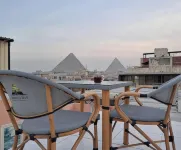 Pyramids way inn