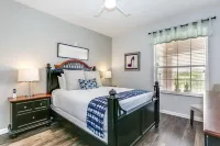 湖景涅槃3間卧室的公寓由RedAwning