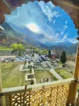 Dumani Nagar Hotel & Resort - Mountain view