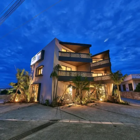 Yomitan Condhotel ND