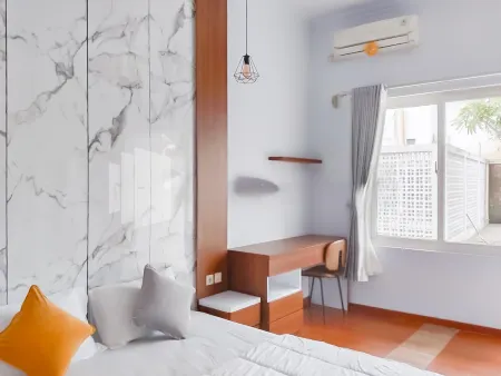 Khayrizsan Guest House Mitra RedDoorz Отели рядом с достопримечательностью «Teknik Informatika»