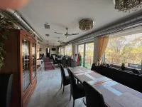 Hotel Berg Hotels in Doksy