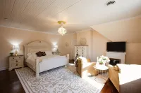 Magnolia Inn Hotels in Clayton