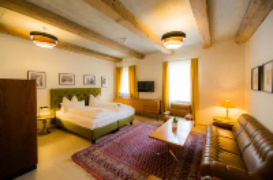 劉易斯施塔德爾酒店