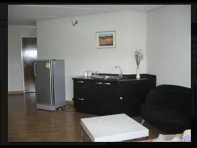 T8 Guest House Don Mueang Challenger, Located in Bangkok