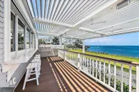 LBI Beach Haven Waterfront Estate/Resort! Gated-Pool-Hot Tub-Boat Dock! Luxury!
