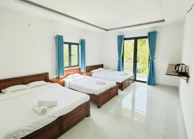 Anhfly Resort Nam Cat Tien Hotels in 
