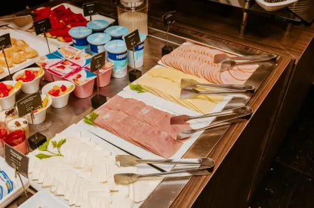 Vitória Praia Hotel Отели в г. Витория