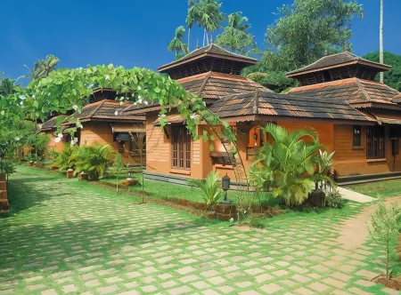 Pagoda Resorts Отели рядом со станцией Chengannur