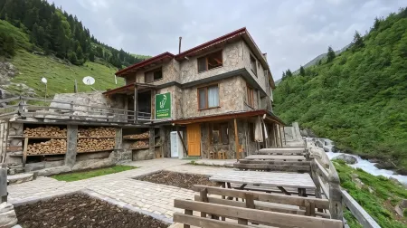 Serinyer Dağ Evi