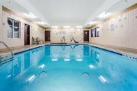 La Quinta Inn & Suites by Wyndham Denver Gateway Park