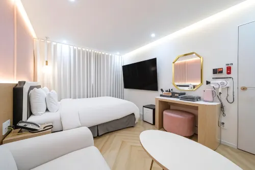 Chuncheon Brown Dot - 格安
