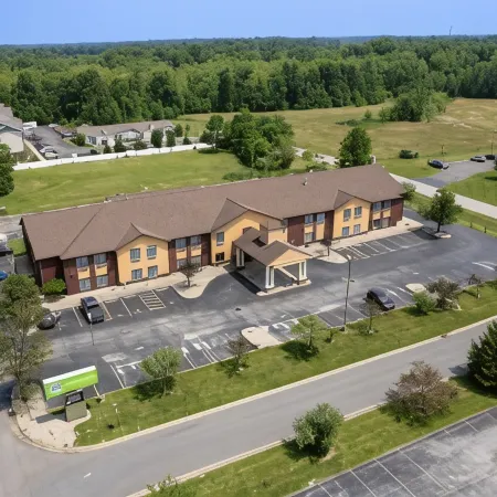 Countryside Inn and Suites
