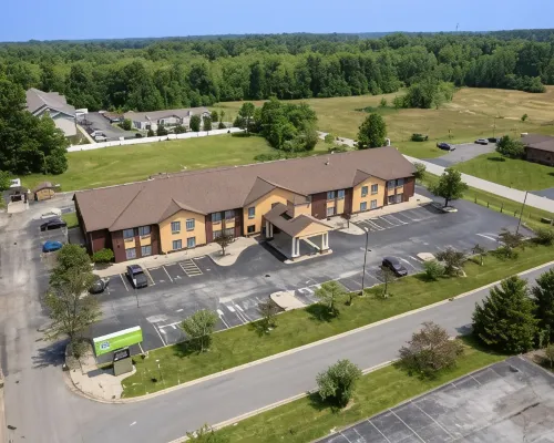 Countryside Inn and Suites Hotels in Brown County