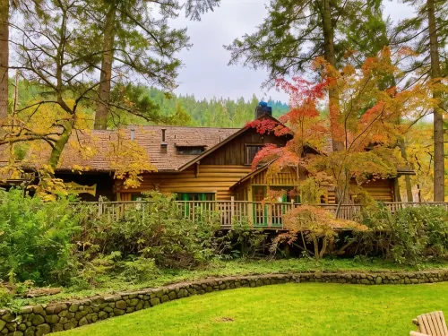 Weasku Inn Hotels in Rogue River