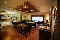 Park Lane Hotel - فطور