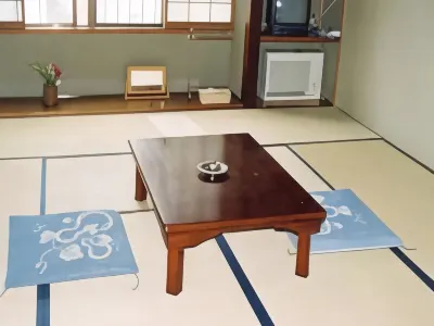 Minshuku Mori Hotels near 湯宿 寿命延 Onsen Ryokan Jonnobi