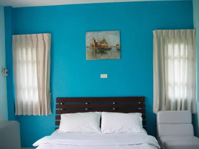 Baan Pha Chan Resort Hotels near Wat Ngiu Ngam