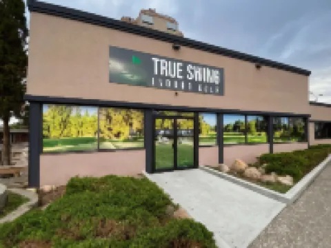 Ramada by Wyndham Lethbridge Hoteles en Lethbridge