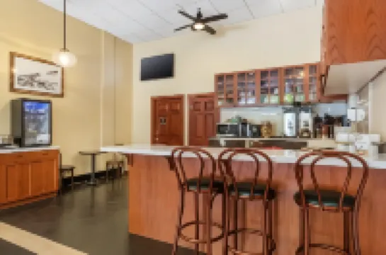 베스트 웨스턴 플러스 파이오니어 스퀘어 호텔