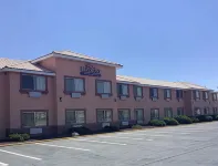 Baymont Inn & Suites by Wyndham Holbrook