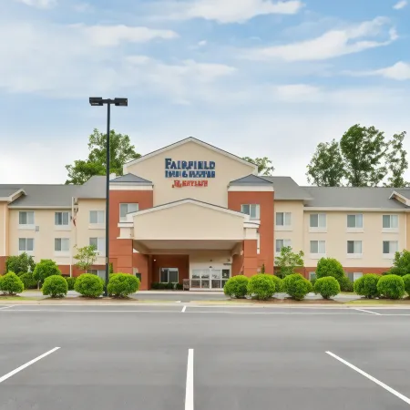 Fairfield Inn & Suites Asheboro Отели в г. Грант