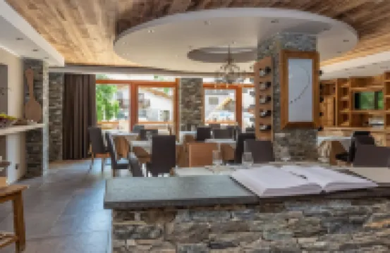 Hotel K2 - Cho phép mang theo thú cưng