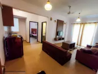 5 MINUTES DRIVE FROM BEACH