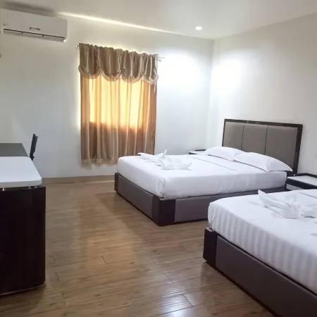 Meaco Royal Hotel - Tabaco Hotels in Tabaco