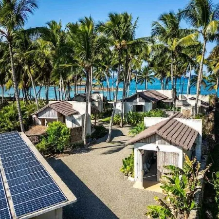 Casa Taina- 5 Bungalows, swimming pool- OCEANFRONT w/Butler and Chef