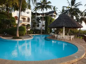 Tamarind Village Hotel Apartments