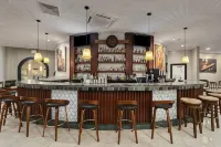 Coconut Bay Beach Resort & Spa All Inclusive - Bars