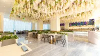 Xiangjiang Grand Hotel (Mangshi Airport Xiaojinta) - Hot Springs