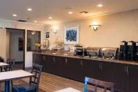 Maple Tree Inn - Breakfast