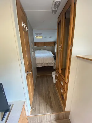 Lakeside 2-bedroom RV in charming Hartsville with AC, WiFi - 무료 와이파이