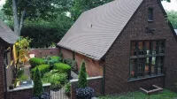 Guest House on Historic Estate in Upstate New York