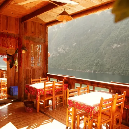 Fuyang Jubaoyufu Inn