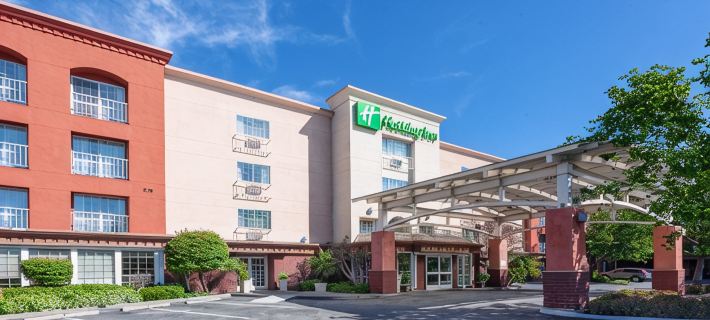 Holiday Inn & Suites SAN MATEO-SAN FRANCISCO SFO by IHG Hotels in San Mateo County