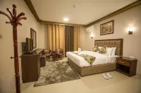 Grape Village Hotel - 3-Star
