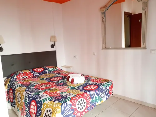 Arc House Ribera - Homestays