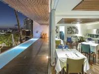 Zank by Toque Hotel Hotels near Pacience Beach