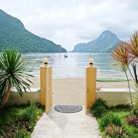 El Nido Beach Hotel