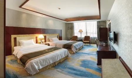 Yijian Haoting Holiday Hotel
