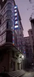 Qichunxin Living Hotel - 2-stjärniga