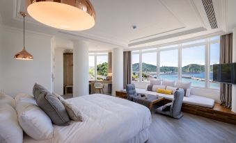 BRIGHTHOUSE